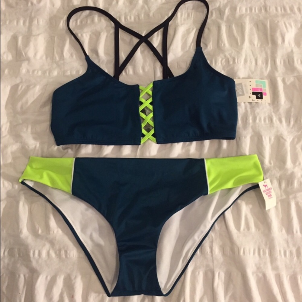 NWT Victoria's secret swim bikini M/L